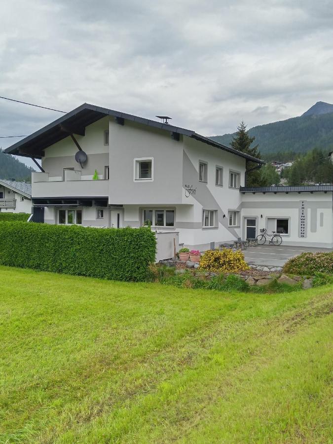 Ferienwohnung Haus Fini Längenfeld Exterior foto